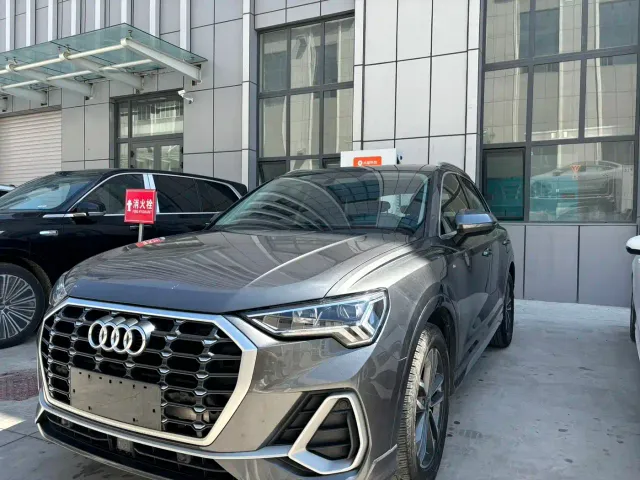 Audi Q3 — Фото автомобиля 2