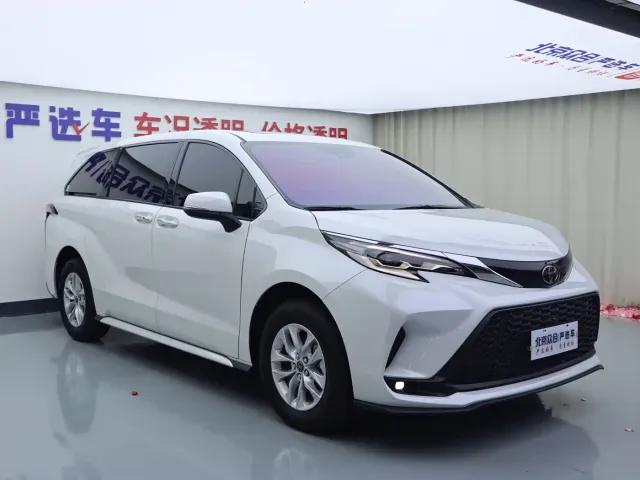 Toyota Granvia — Фото автомобиля 2