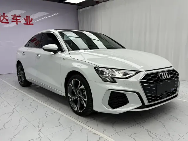Audi A3 — Фото автомобиля 3
