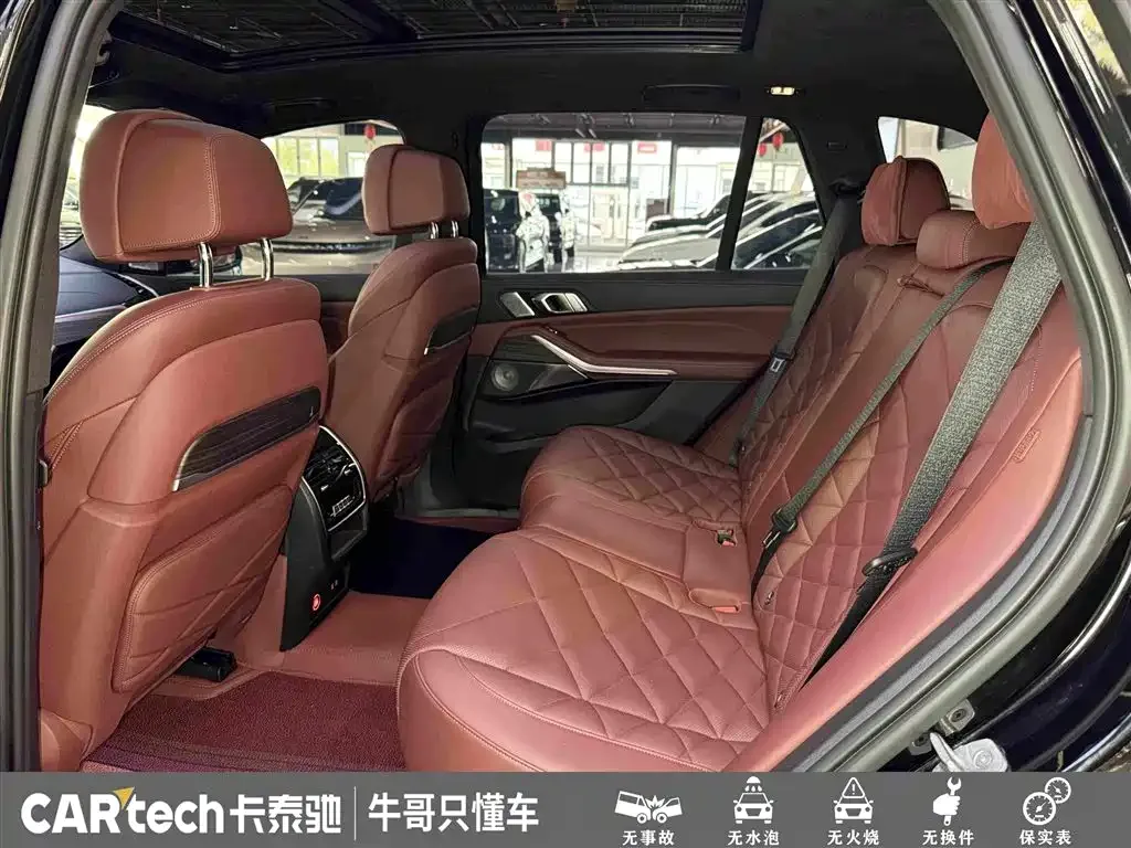 BMW BMW X5 2022 Facelift xDrive 40Li M Sport Package — Фото автомобиля 23