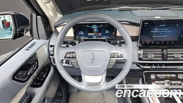 Lincoln Navigator 4th Gen — Фото автомобиля 19