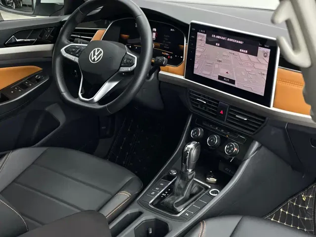 Volkswagen Bora — Фото автомобиля 17