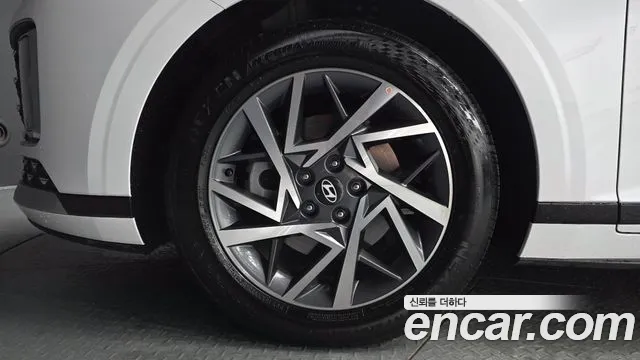 Hyundai Grandeur Grandeur (GN7) 2.5 Бензин 2WD — Фото автомобиля 4