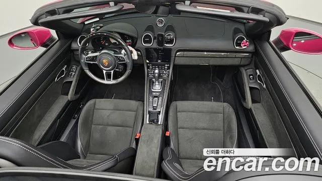 Porsche 718 — Фото автомобиля 7