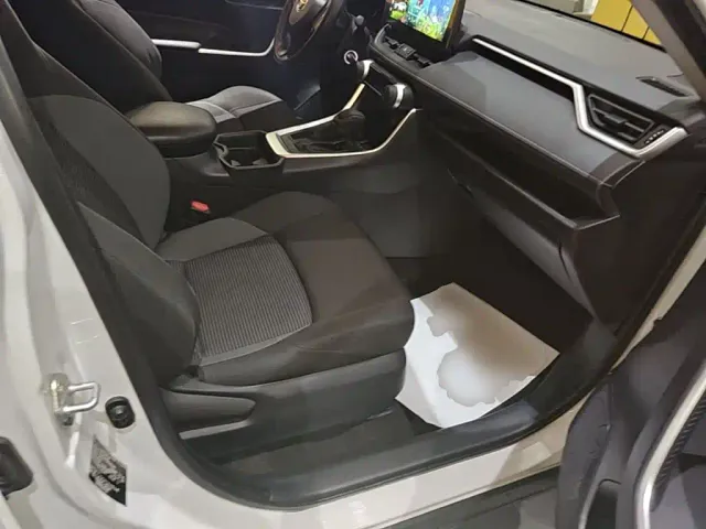 Toyota Wildlander — Фото автомобиля 24
