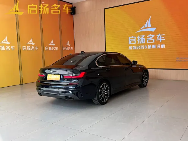 BMW 3 Series — Фото автомобиля 8