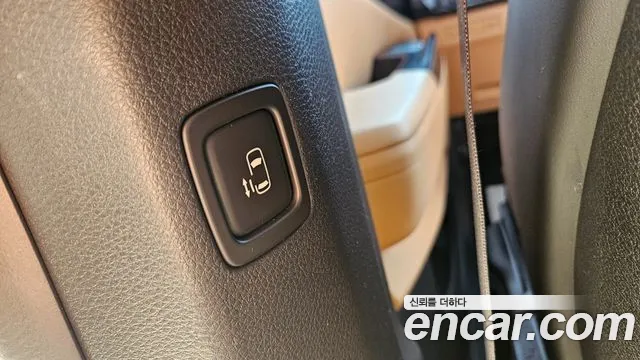 Kia Canival Carnival 4 поколение Дизель 9 мест Prestige — Фото автомобиля 7