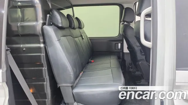 Hyundai Staria — Фото автомобиля 12