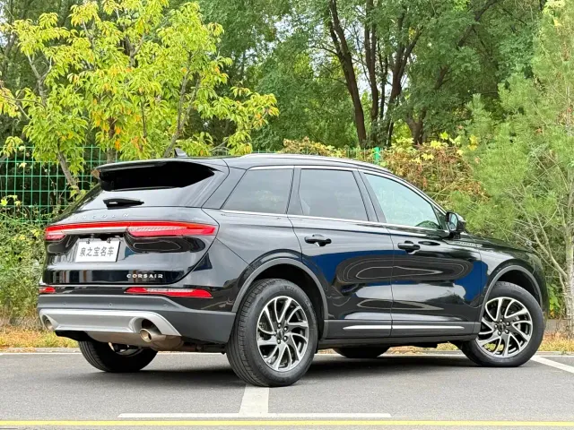 Lincoln Corsair — Фото автомобиля 18