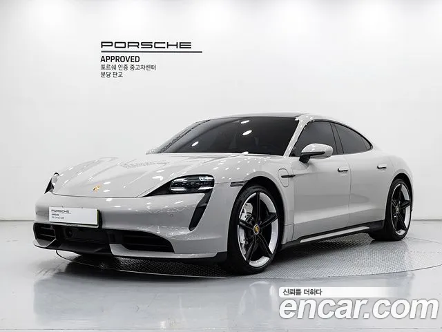 Фотография автомобиля — Porsche Taycan