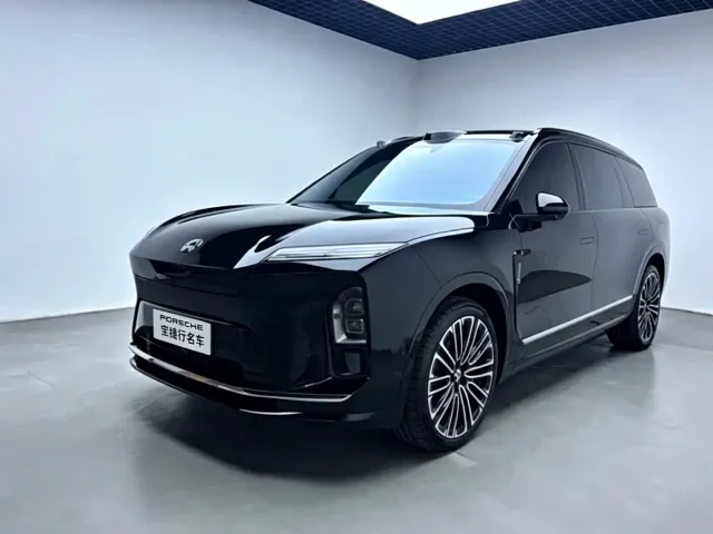 Фотография автомобиля — Nio ES8