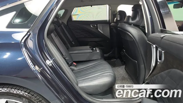 Kia K8 Hybrid — Фото автомобиля 17