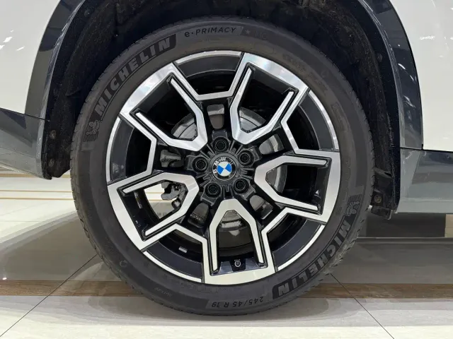 BMW X1 — Фото автомобиля 11