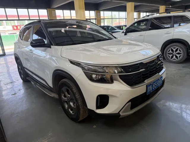 Kia Seltos — Фото автомобиля 3