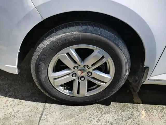 Wuling Zhengcheng — Фото автомобиля 22