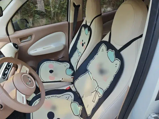 Wuling Hongguang Mini EV — Фото автомобиля 11