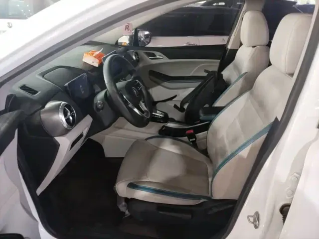 BYD Yuan Pro — Фото автомобиля 14