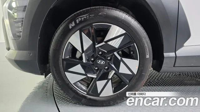 Hyundai Kona SX2 — Фото автомобиля 5