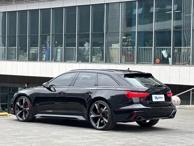 Audi RS 6 — Фото автомобиля 6