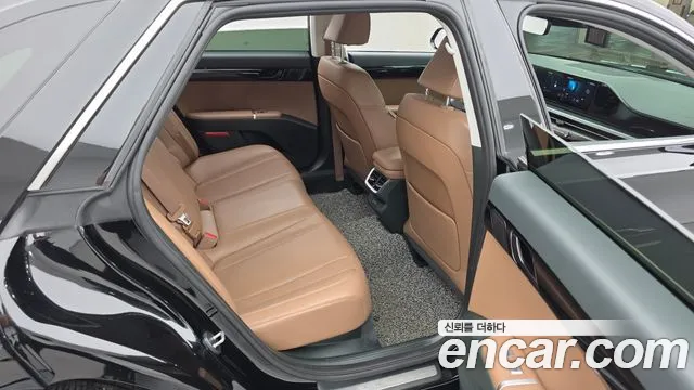 Hyundai Grandeur GN7 — Фото автомобиля 12