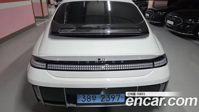 Hyundai Ioniq 6 — Фото автомобиля 4