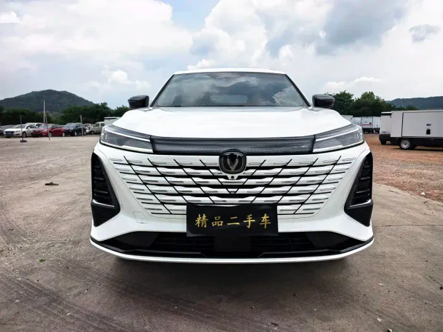 Changan CS75 Plus — Фото автомобиля 2