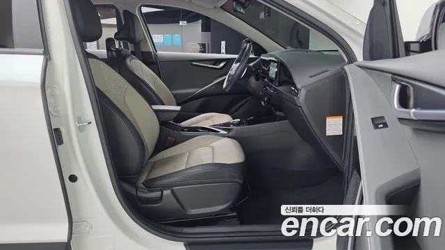 Kia Niro The All New — Фото автомобиля 17