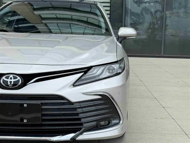 Toyota Camry — Фото автомобиля 10