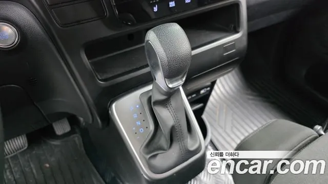 Hyundai Staria Staria — Фото автомобиля 5
