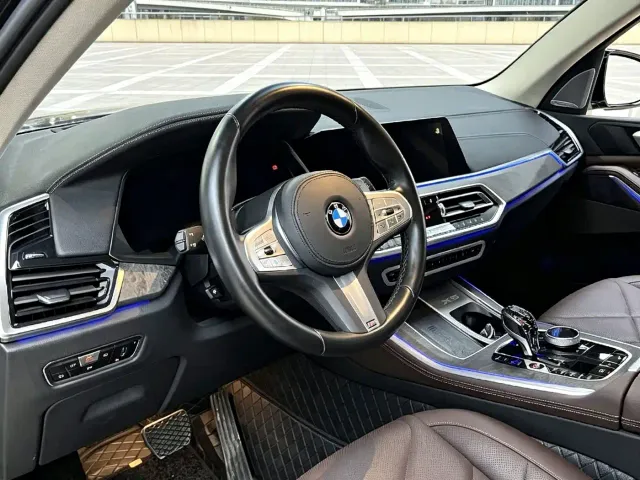 BMW X5 — Фото автомобиля 4