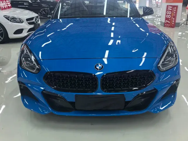 BMW Z4 — Фото автомобиля 2