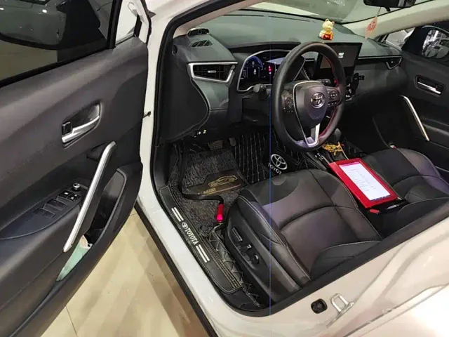 Toyota Frontlander — Фото автомобиля 15