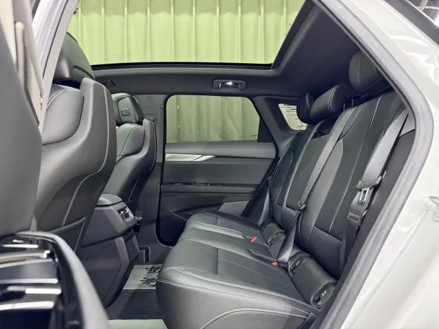 Cadillac Optiq — Фото автомобиля 7