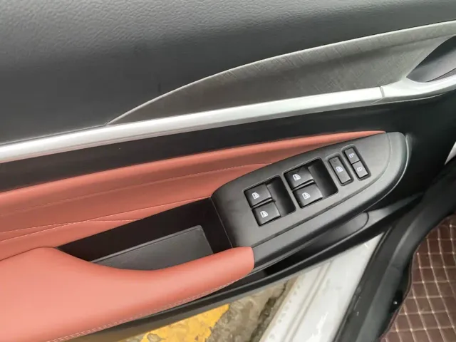 Changan Eado — Фото автомобиля 7