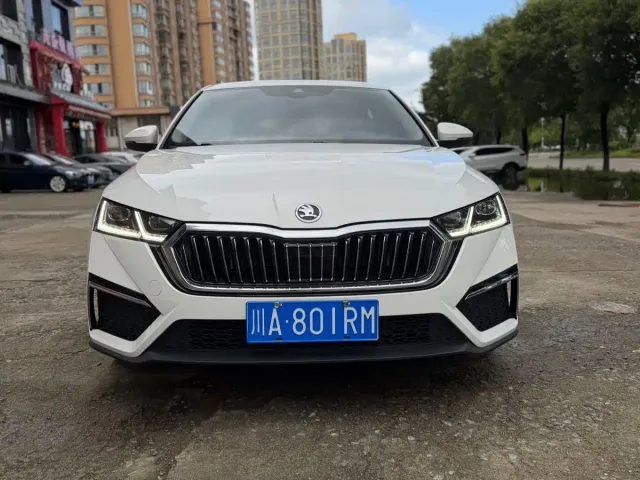 Skoda Octavia — Фото автомобиля 2