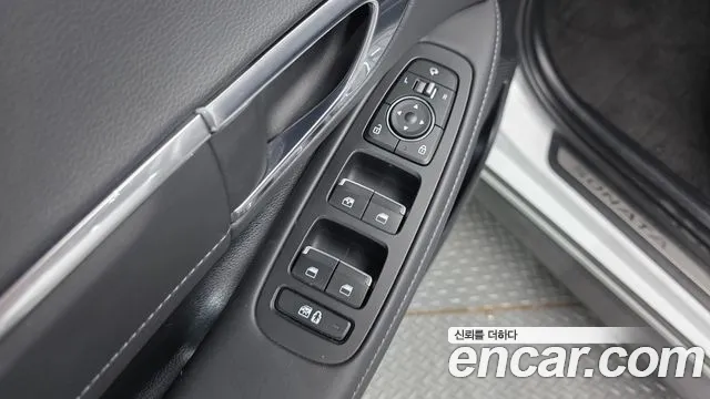 Hyundai Sonata Sonata (DN8) 2.0 LPG(Для проката) — Фото автомобиля 11