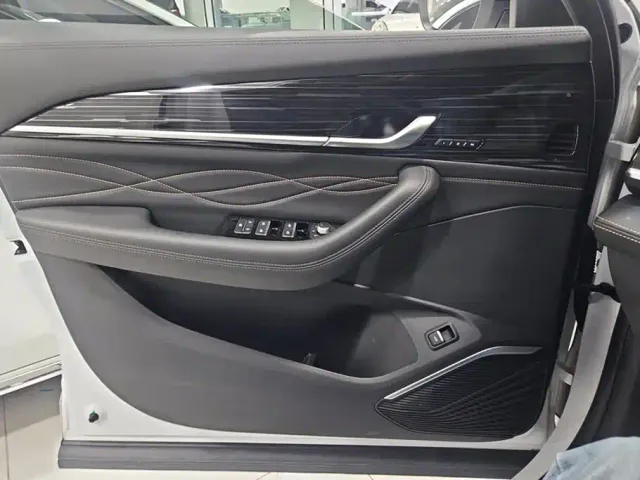 Geely Xingyue L — Фото автомобиля 7