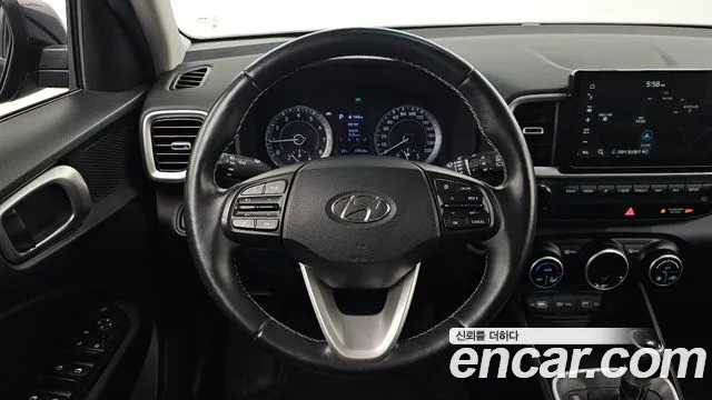 Hyundai Venue — Фото автомобиля 19