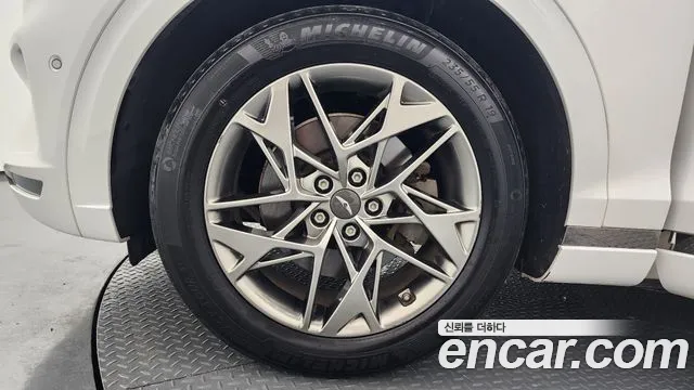 Genesis GV70 — Фото автомобиля 5