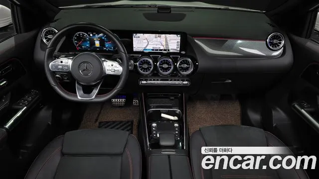 Mercedes-Benz GLA-Class — Фото автомобиля 7