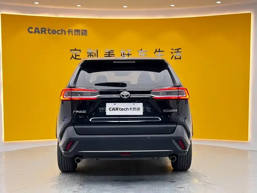 Toyota Wildlander 2023 2.0L CVT FWD LE — Фото автомобиля 2