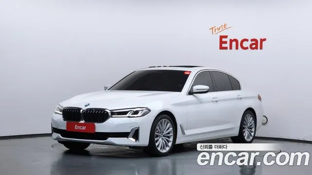 Фотография автомобиля — BMW 5 Series G30