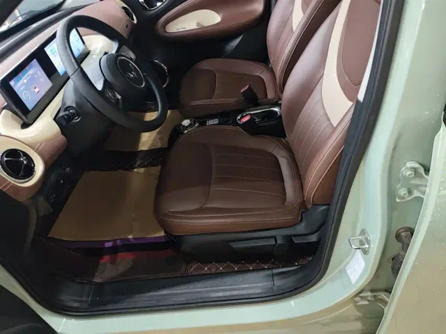 Wuling Bingo — Фото автомобиля 10