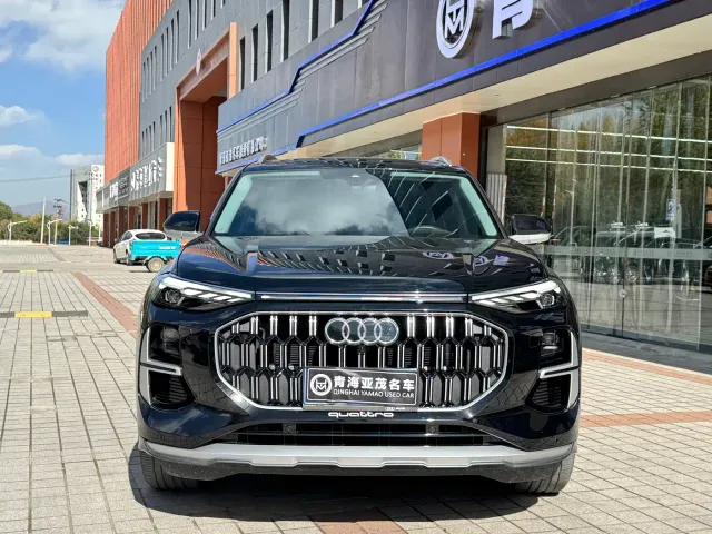 Audi Q6 — Фото автомобиля 2