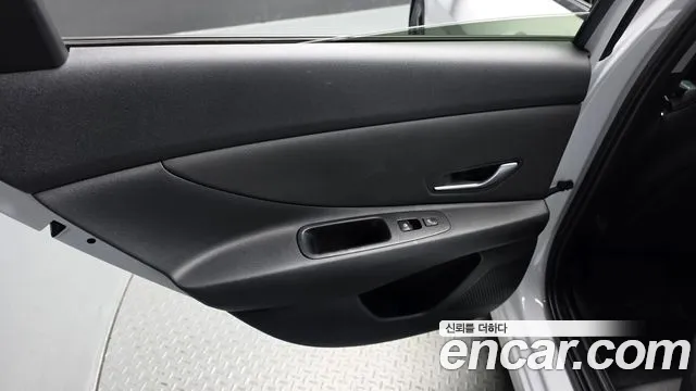 Hyundai Avante CN7 — Фото автомобиля 14