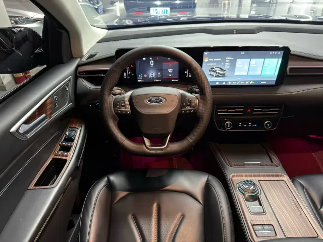 Ford Edge — Фото автомобиля 9