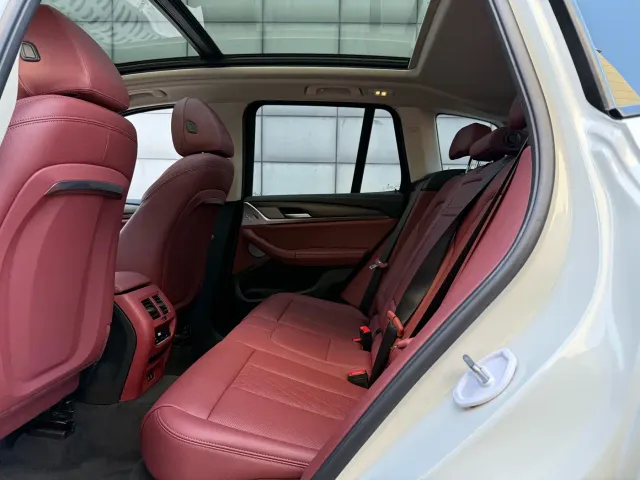 BMW X3 — Фото автомобиля 11