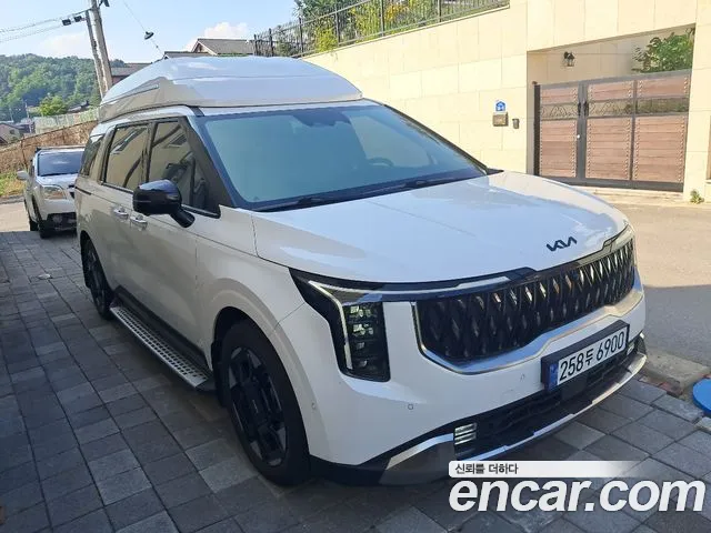 Kia Carnival Generation 4 — Фото автомобиля 7