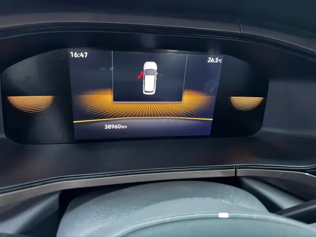 Volkswagen Tharu — Фото автомобиля 4