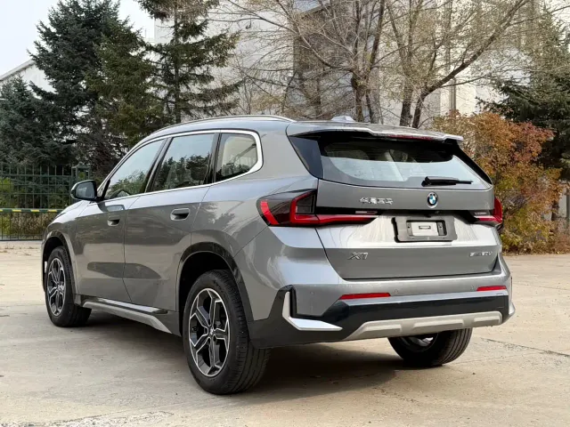 BMW X1 — Фото автомобиля 7
